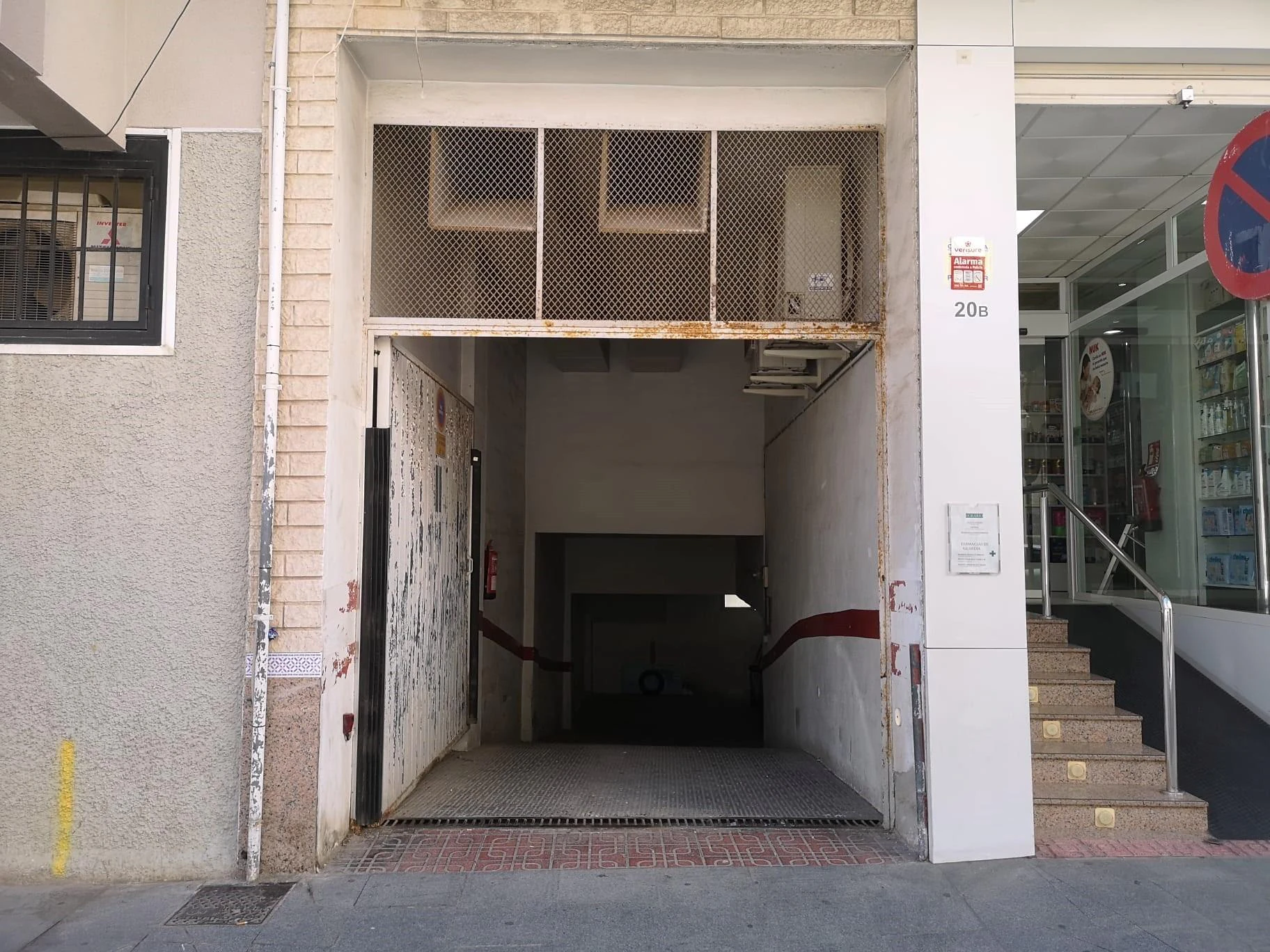Oportunidad !! Plaza de garaje céntrica