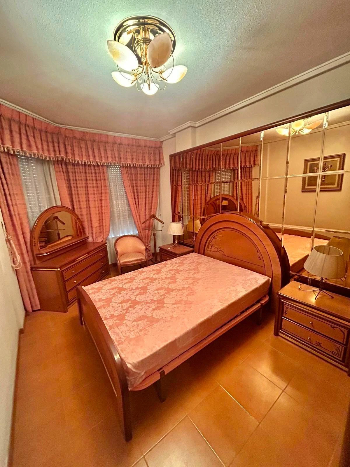 Apartamento de 4 habitaciones en el centro de Torrevieja