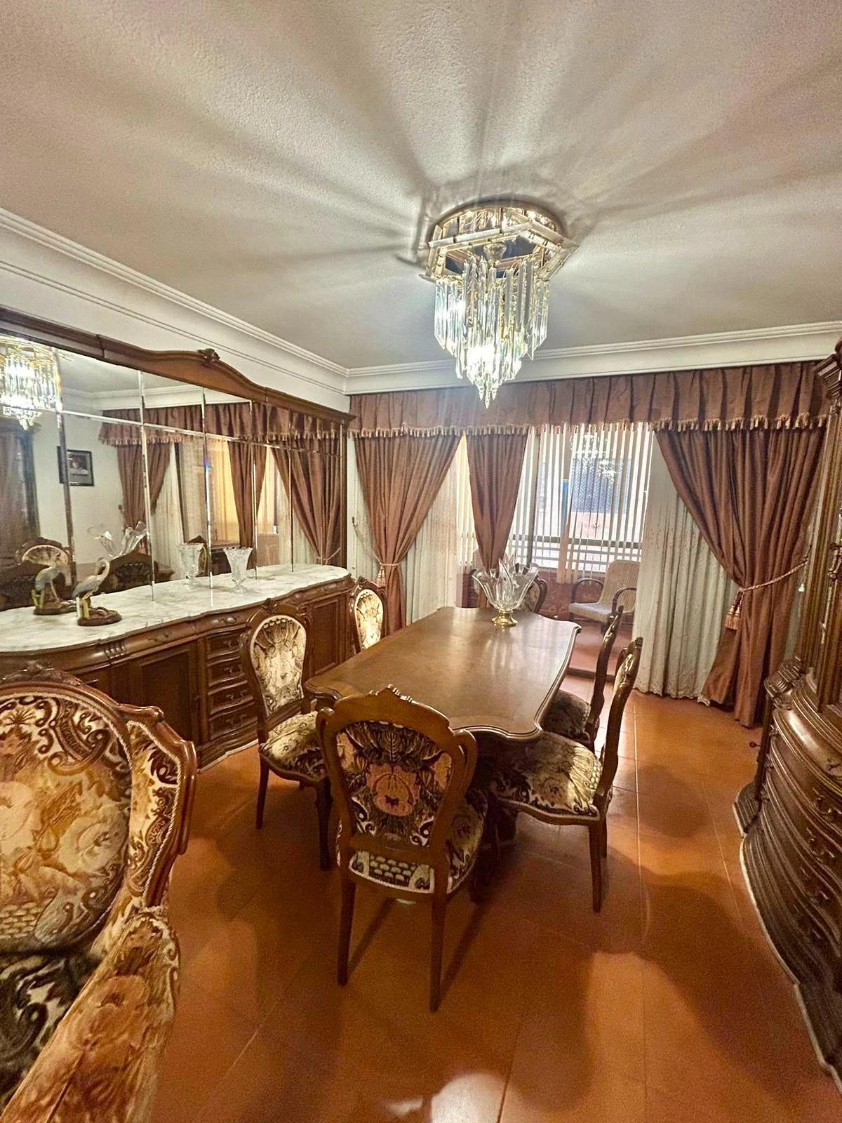 Apartamento de 4 habitaciones en el centro de Torrevieja