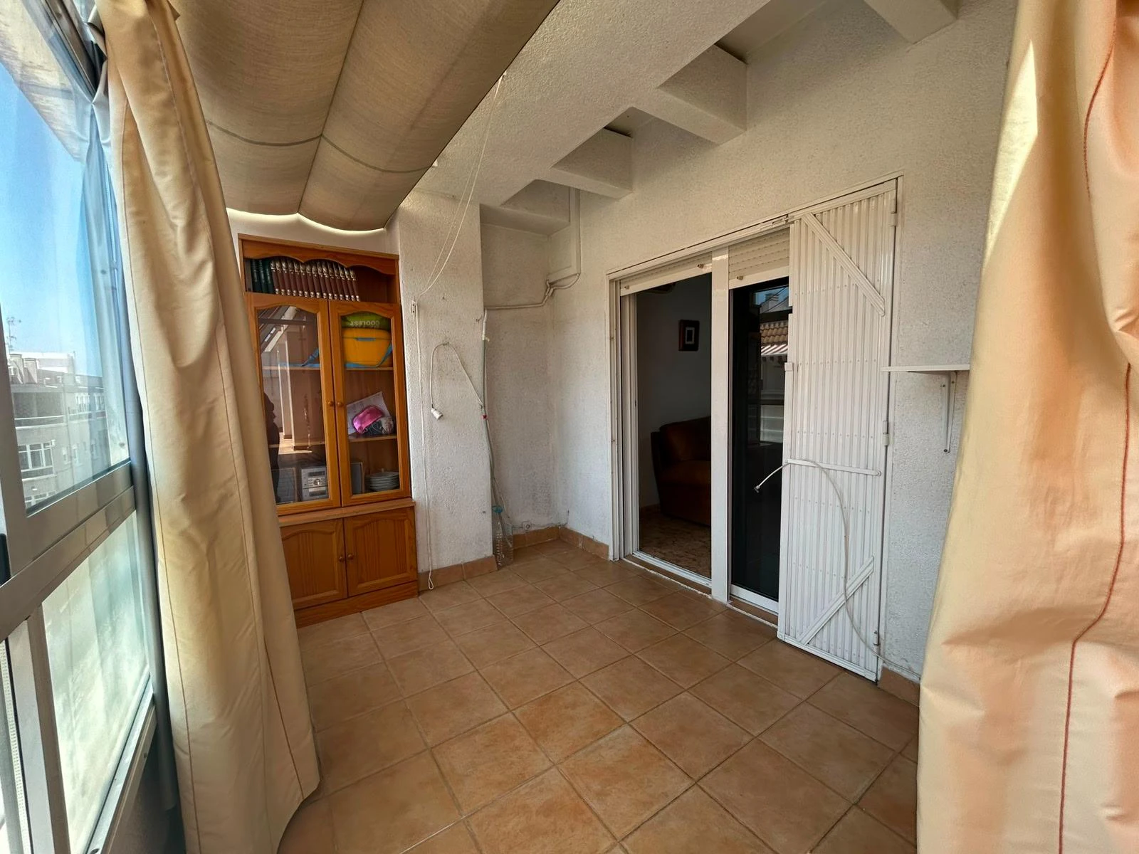 Increíble Ático en venta de tres habitaciones en Torrevieja.