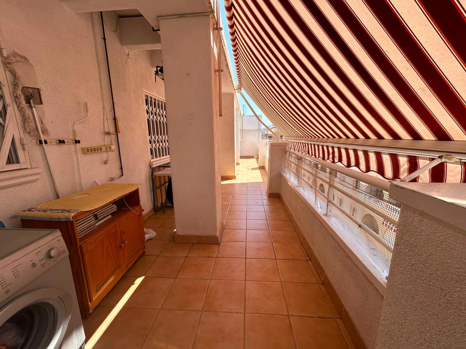 Increíble Ático en venta de tres habitaciones en Torrevieja.