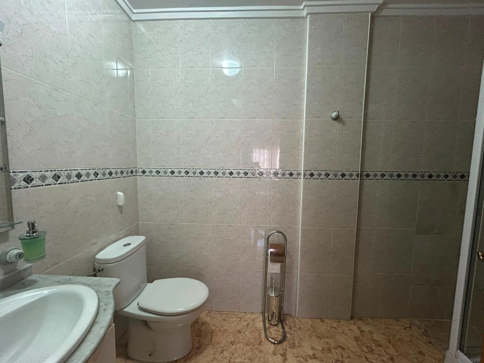Increíble Ático en venta de tres habitaciones en Torrevieja.