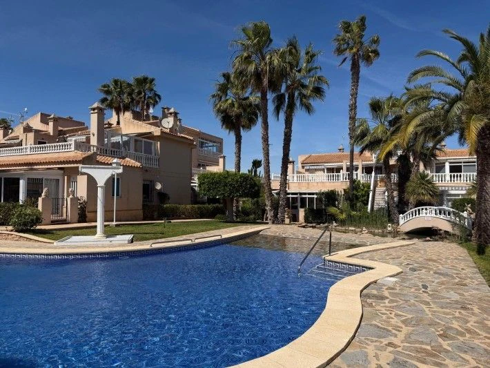 Dúplex en Venta en Orihuela Costa