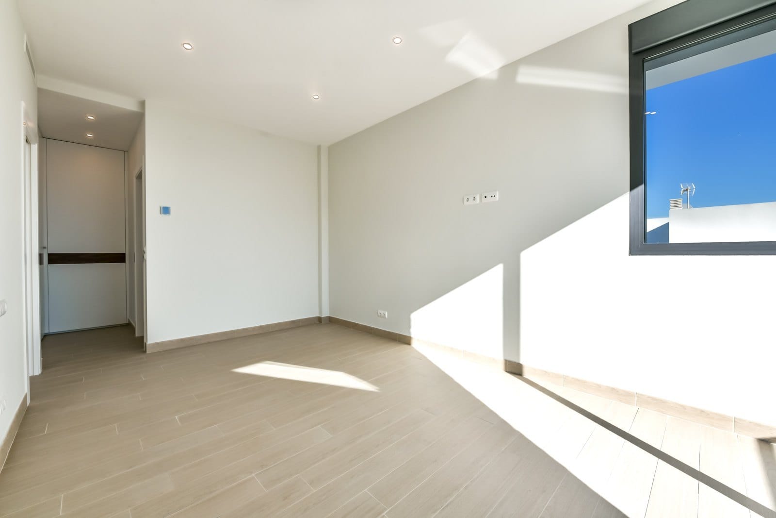 Villa de lujo estilo moderno a la venta en Calpe - Costa Blanca