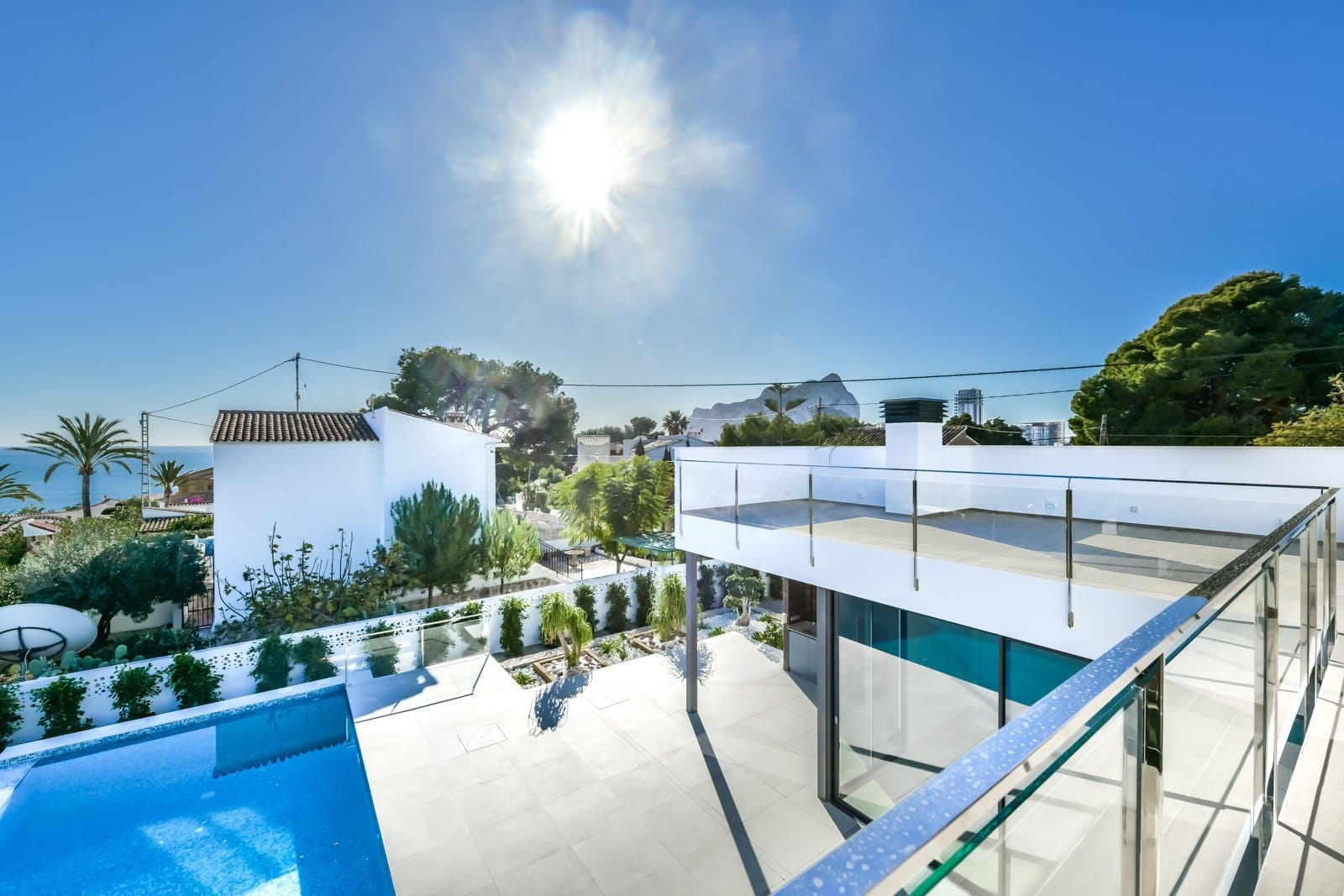 Villa de lujo estilo moderno a la venta en Calpe - Costa Blanca