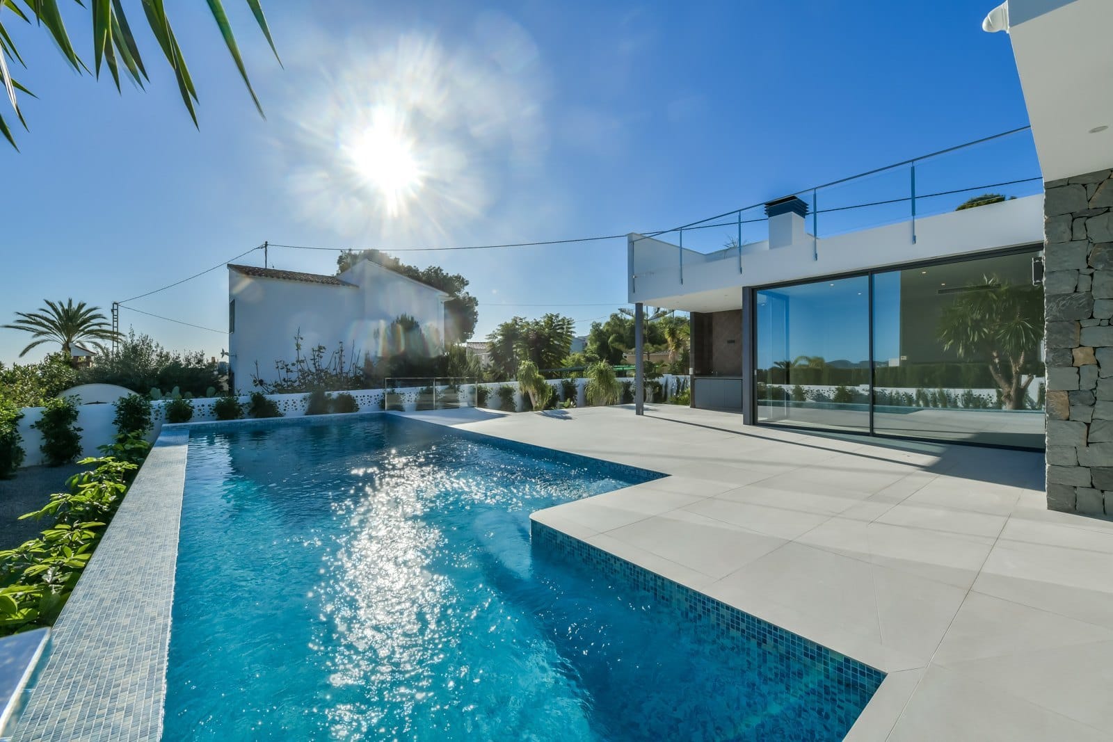 Villa de lujo estilo moderno a la venta en Calpe - Costa Blanca