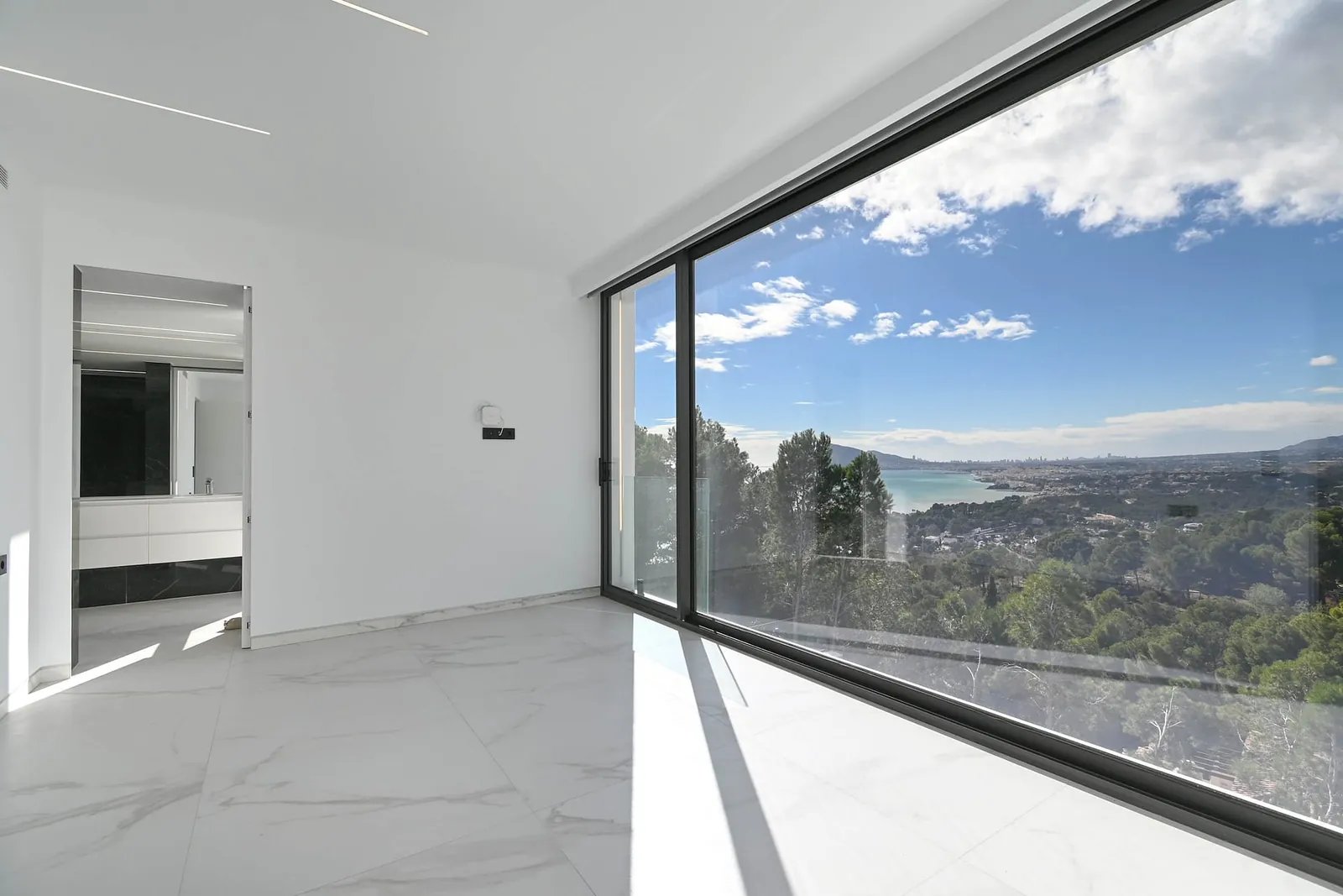Venta. Chalet/Villa en Altea