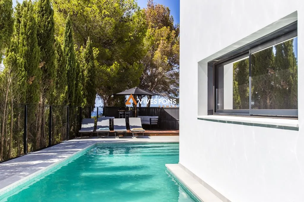 Villa moderna a solo 2,5 km de la Marineta Cassiana, Dénia
