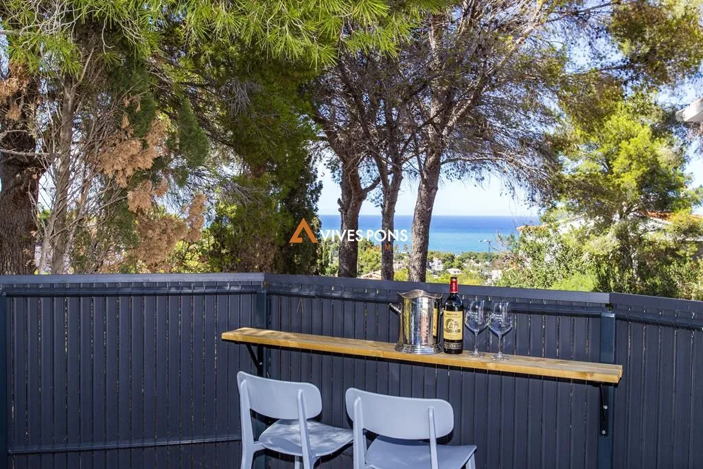 Villa moderna a solo 2,5 km de la Marineta Cassiana, Dénia