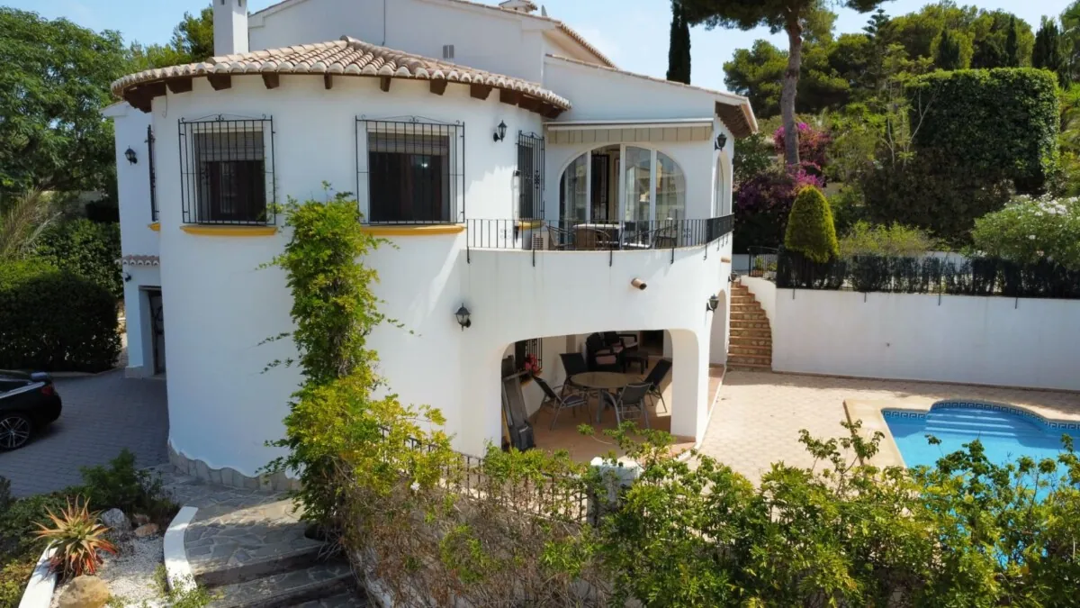 Venta. Chalet/Villa en Jávea