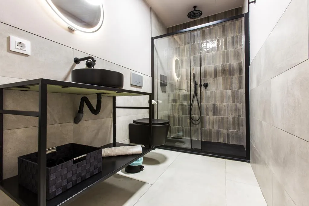 Reforma integral compuesta por cinco apartamentos y con licencia de alquiler turístico, Dénia centro
