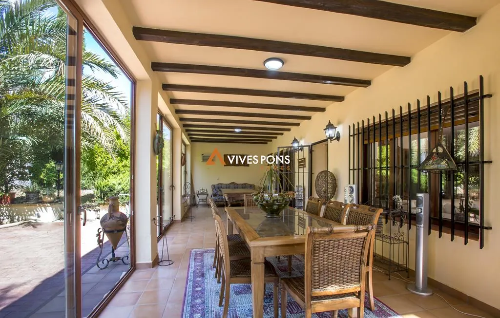 Finca renovada con mucho estilo en Pedreguer