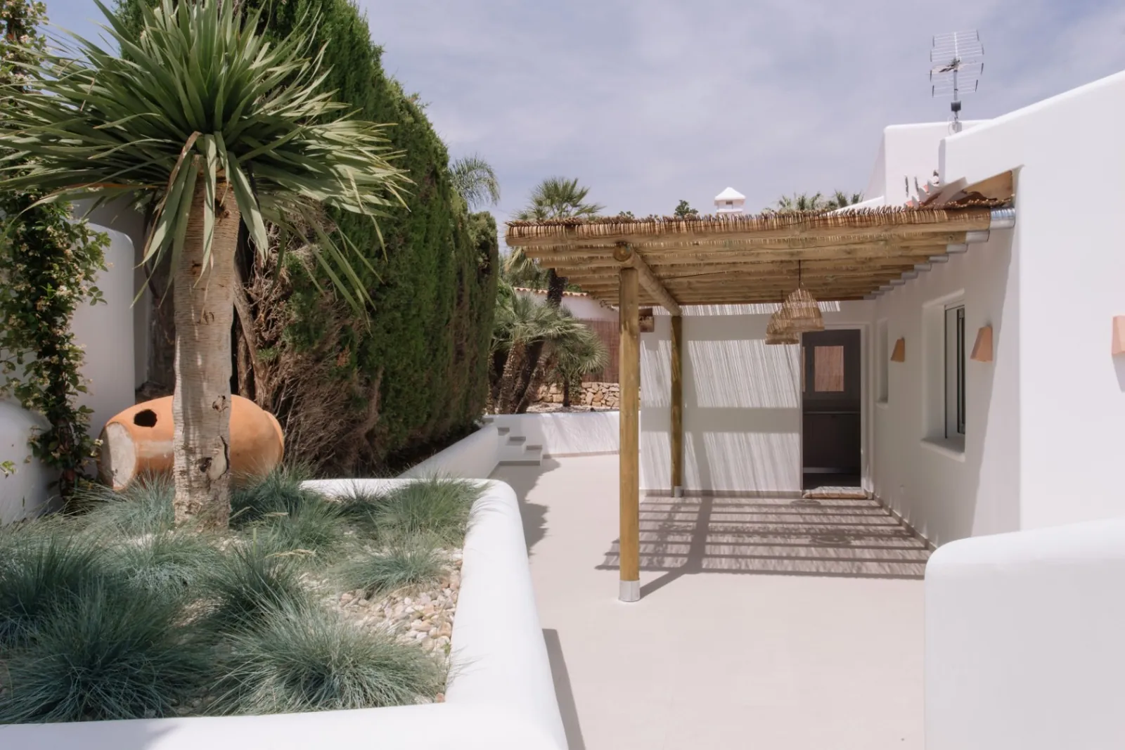 Villa con apartamento independiente, reforma integral, a 1,5 km de la Marineta Cassiana, Dénia