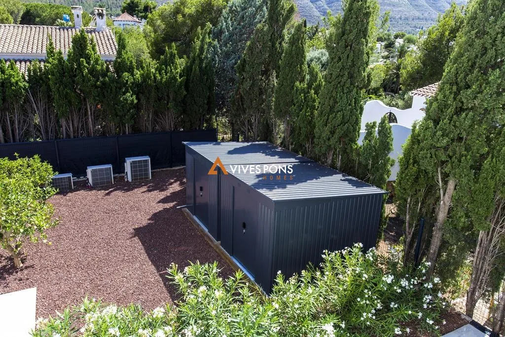 Villa moderna a solo 2,5 km de la Marineta Cassiana, Dénia