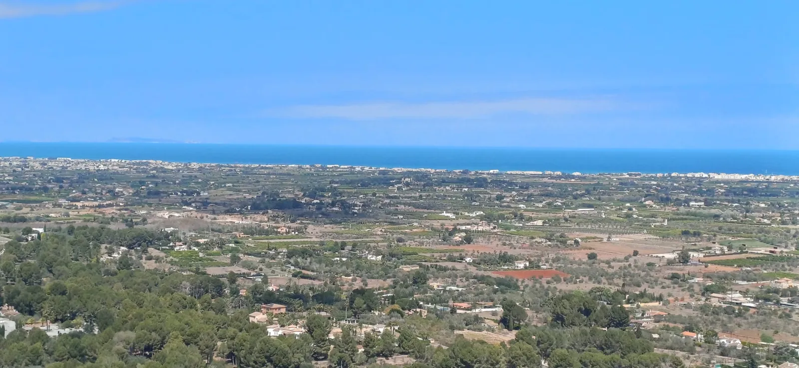 Parcela con vistas al mar y al Club de Golf La Sella