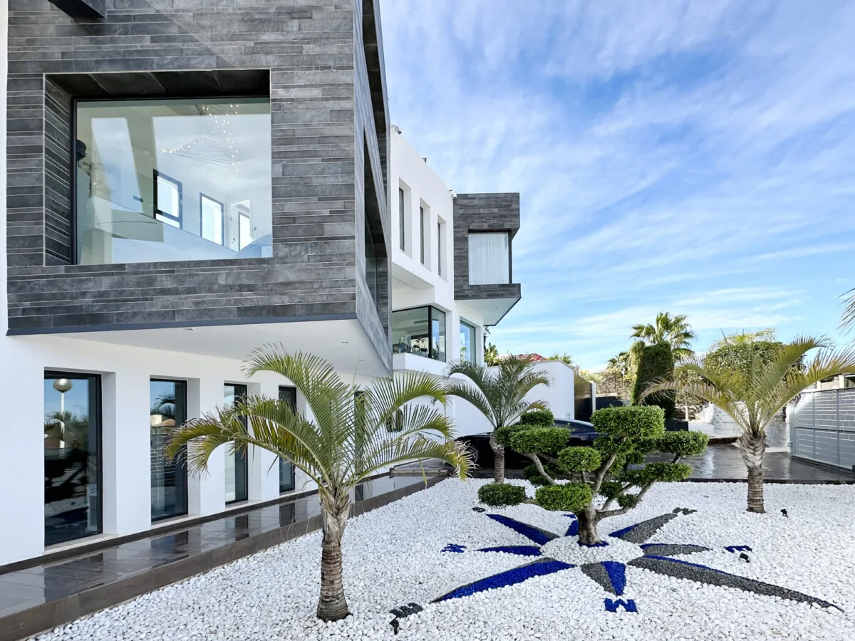 Venta. Chalet/Villa en Jávea