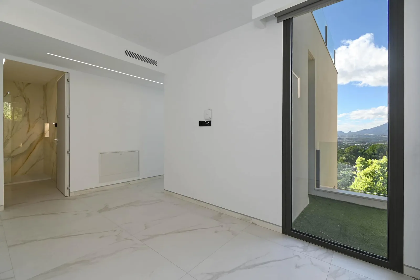 Venta. Chalet/Villa en Altea
