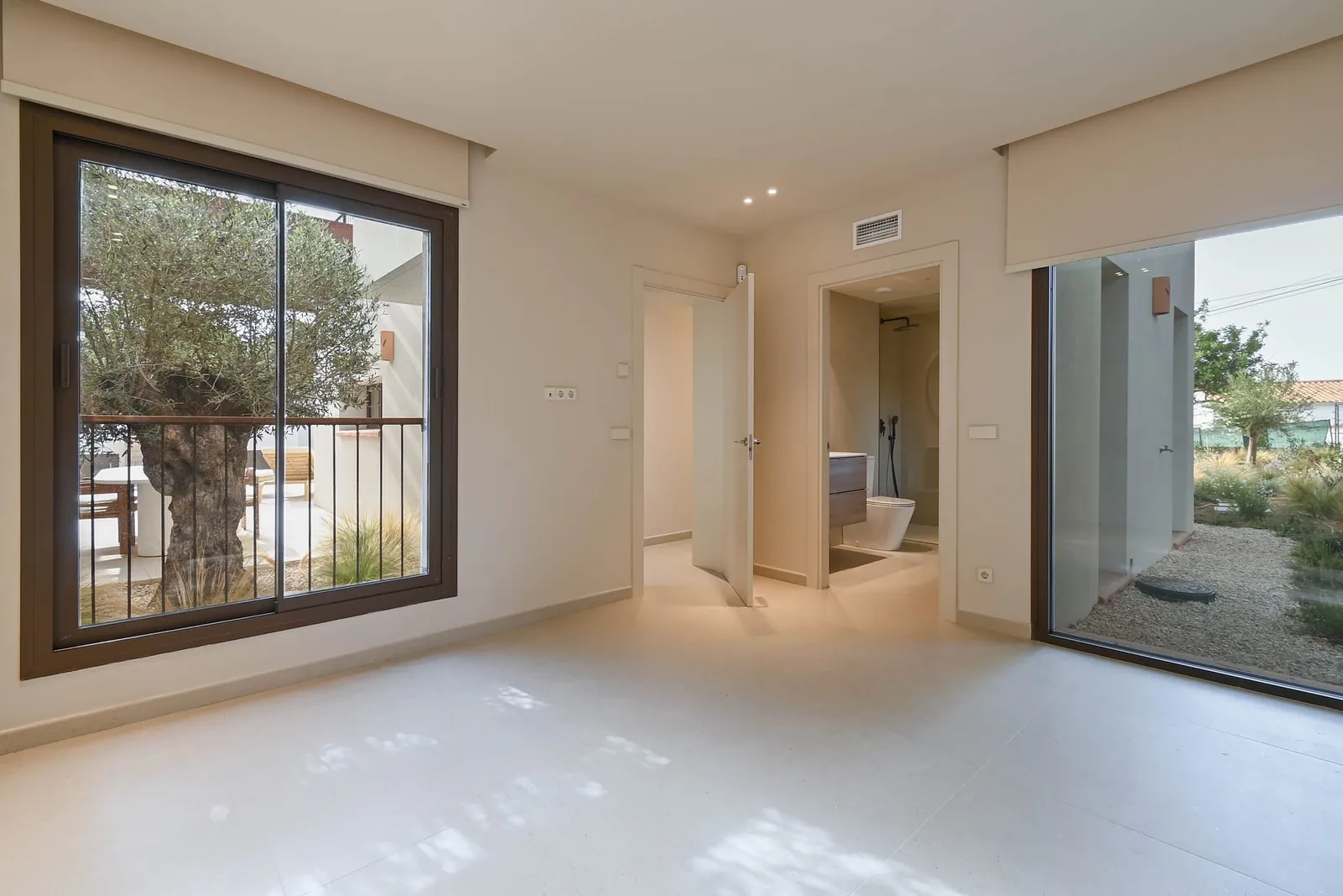 Venta. Chalet/Villa en Moraira