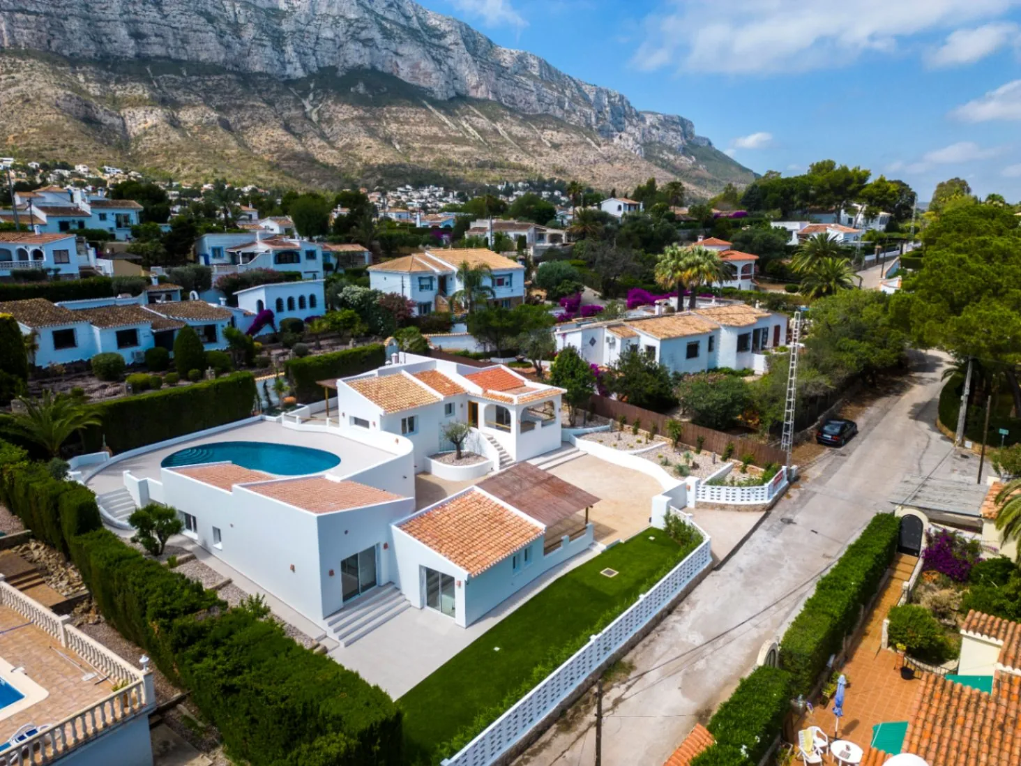 Villa con apartamento independiente, reforma integral, a 1,5 km de la Marineta Cassiana, Dénia