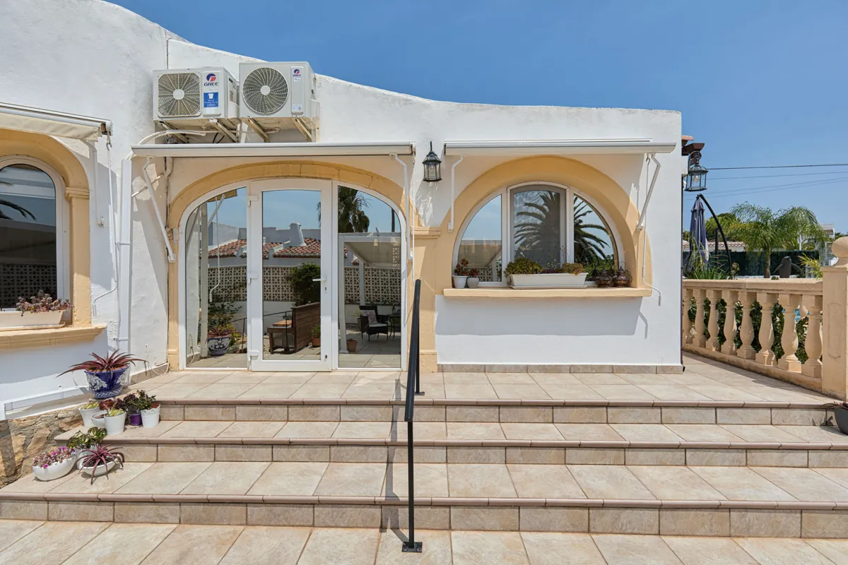 Venta. Chalet/Villa en Jávea