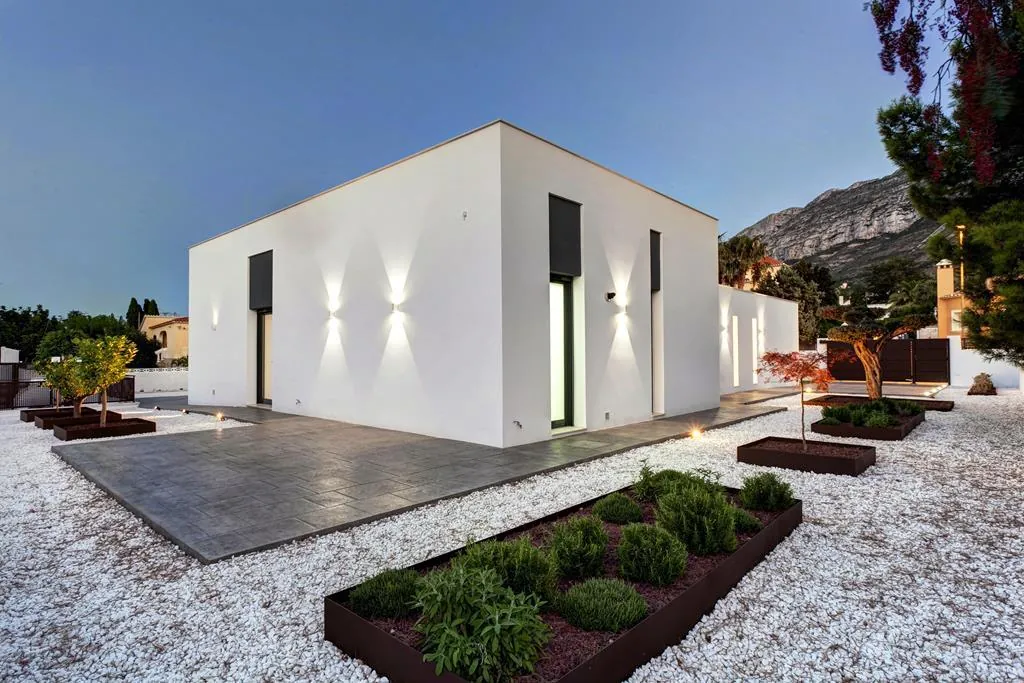 Modern villa of new construction in Dénia
