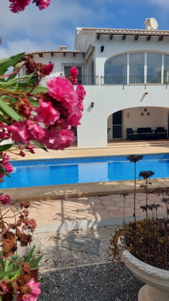 Venta. Chalet/Villa en Jávea