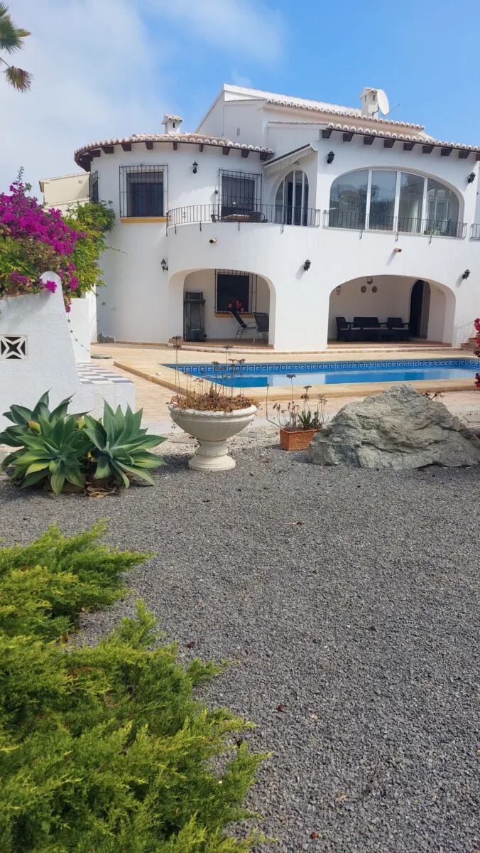 Venta. Chalet/Villa en Jávea
