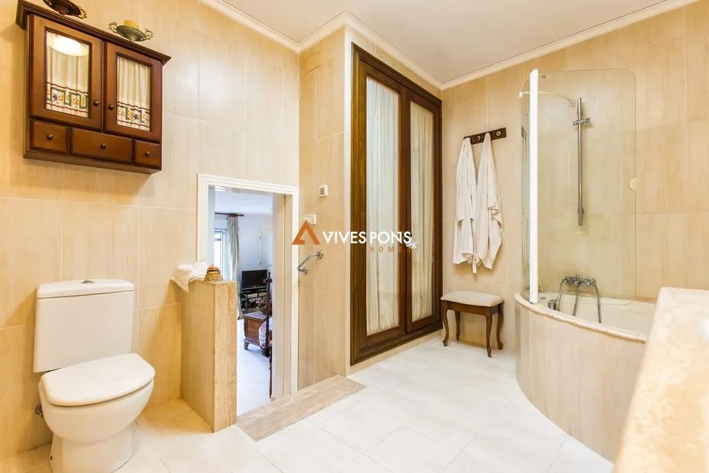 Villa a 1,5 km de Las Rotas, Dénia