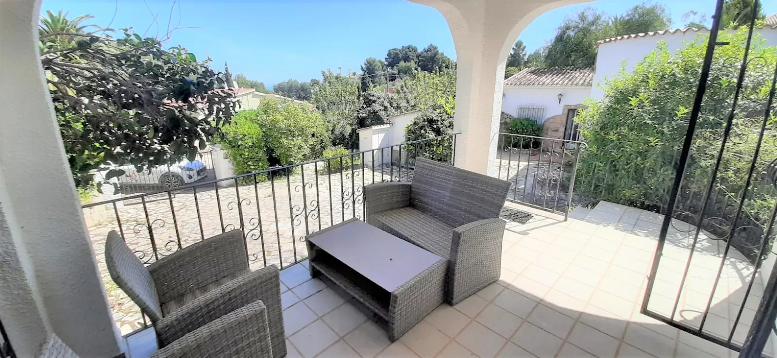 Villa con apartamento independiente y vistas al Montgó, Dénia