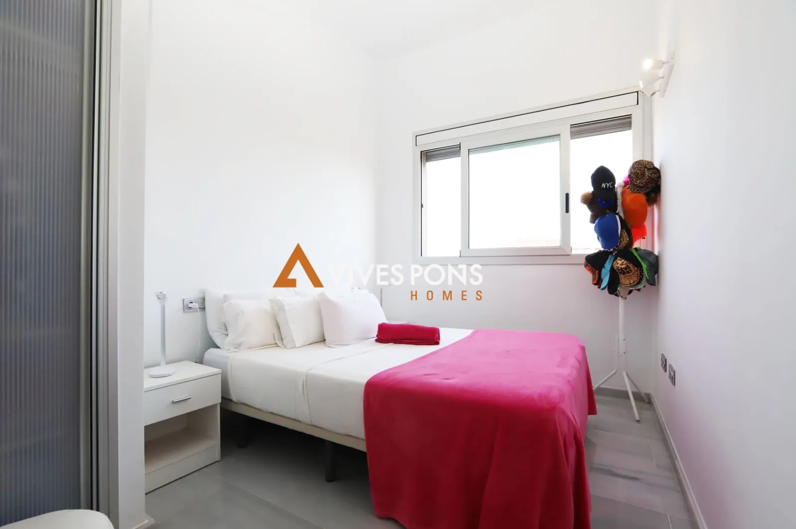 Penthouse avec vue sur la mer et la montagne