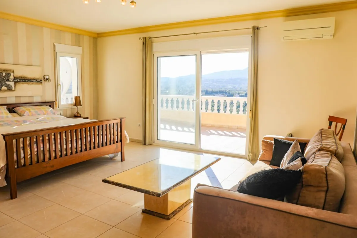 Venta. Chalet/Villa en Jávea