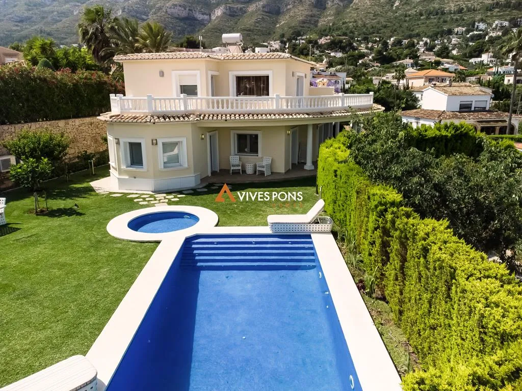 Villa con vistas al mar en Dénia