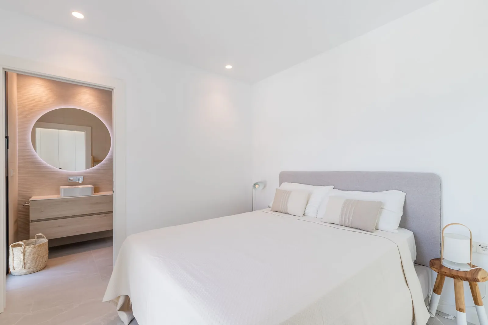 Venta. Chalet/Villa en Benissa