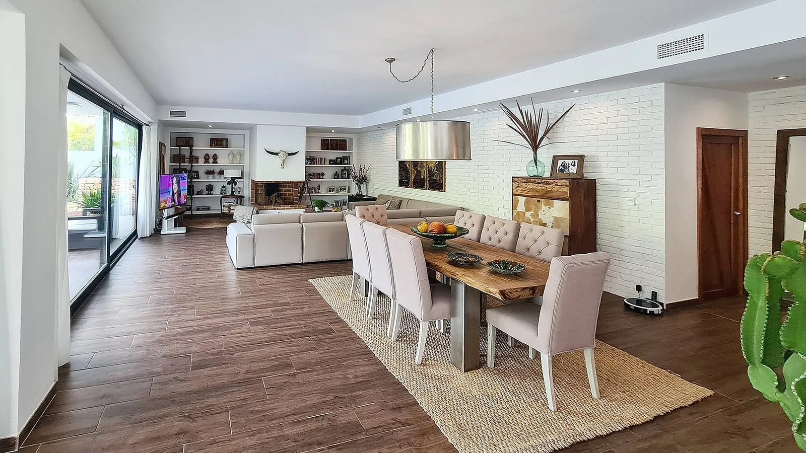 Venta. Chalet/Villa en Denia