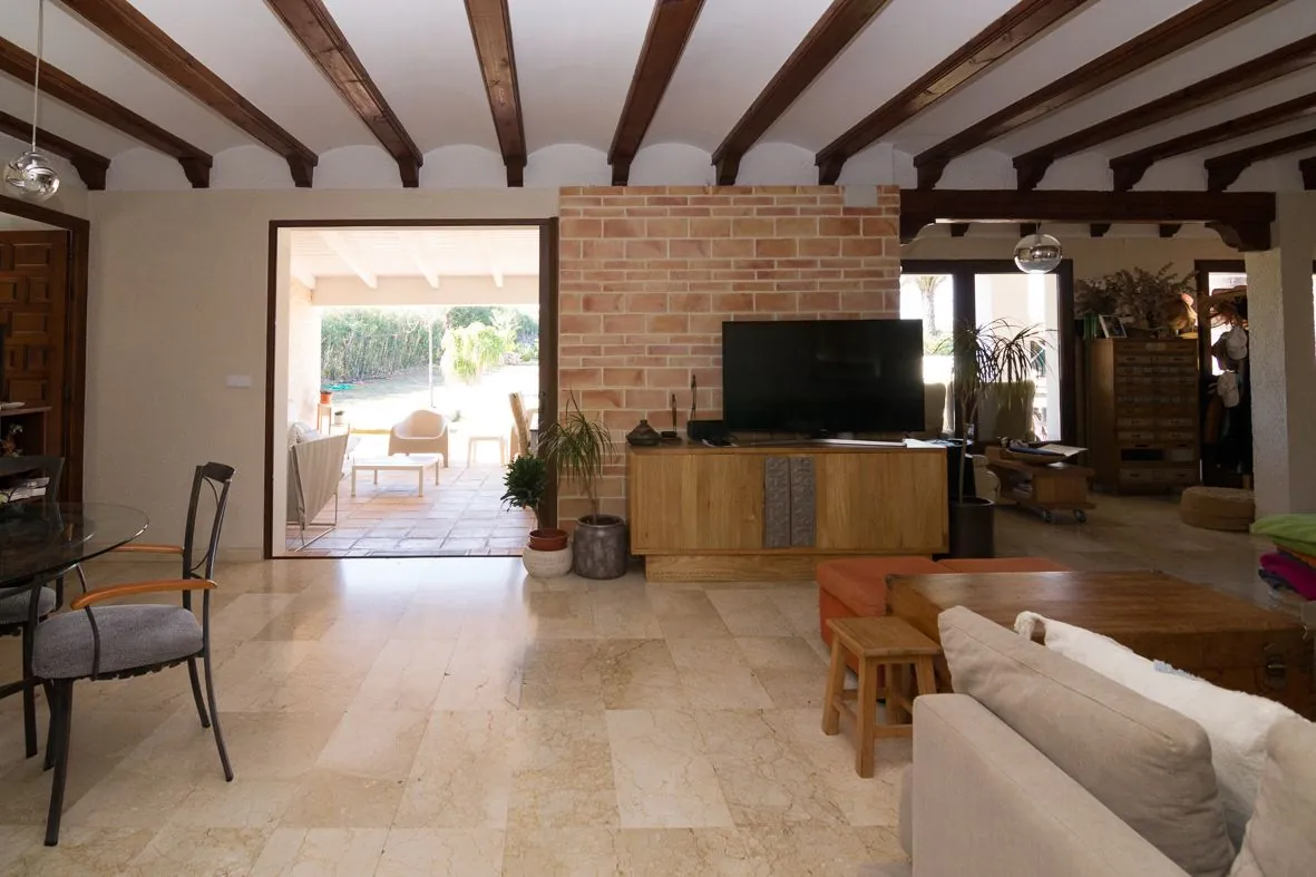 Verkoop. Villa in Denia