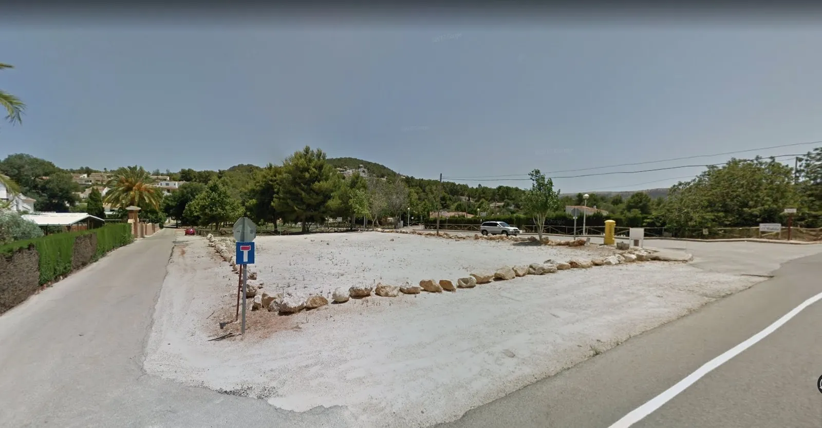Excelente Parcela Comercial a al Venta en Carretera de Benitachel - Javea
