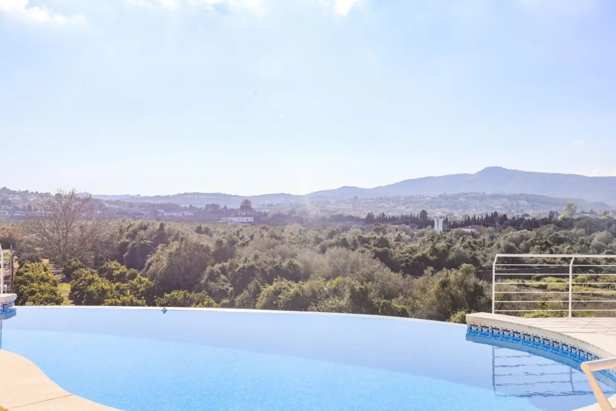 Venta. Chalet/Villa en Jávea