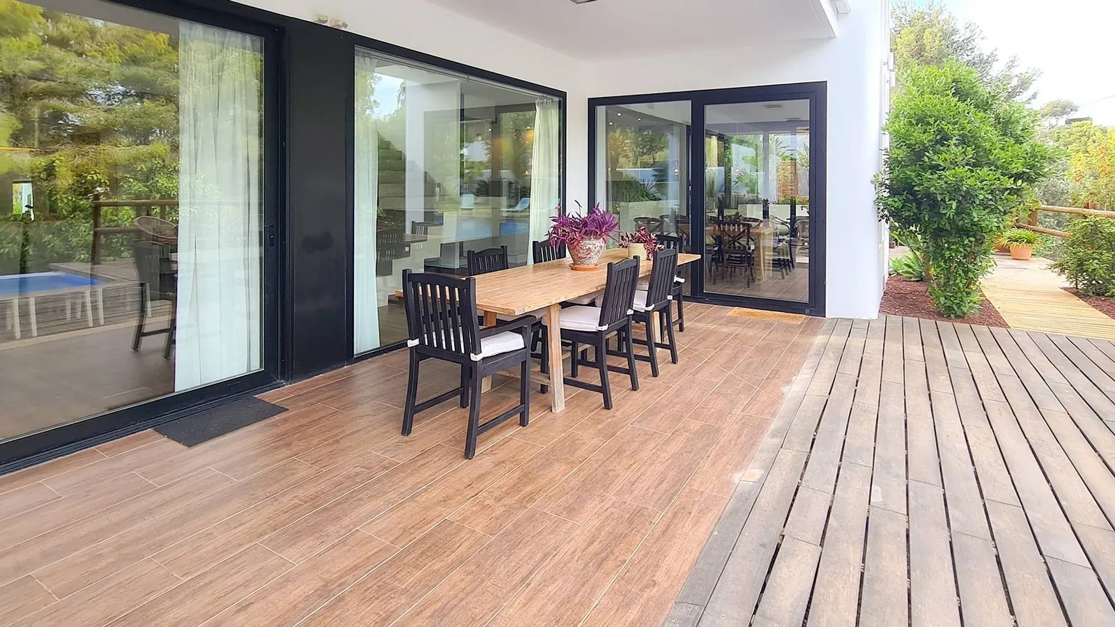 Venta. Chalet/Villa en Denia