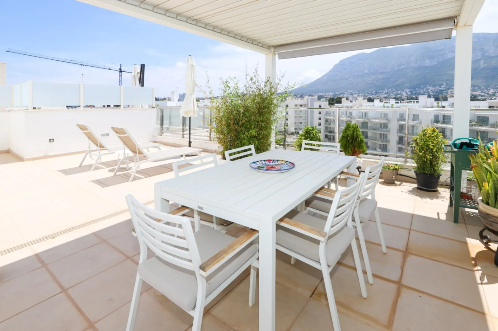 Magnífico ático con vistas al Montgó en Dénia - Club Náutico
