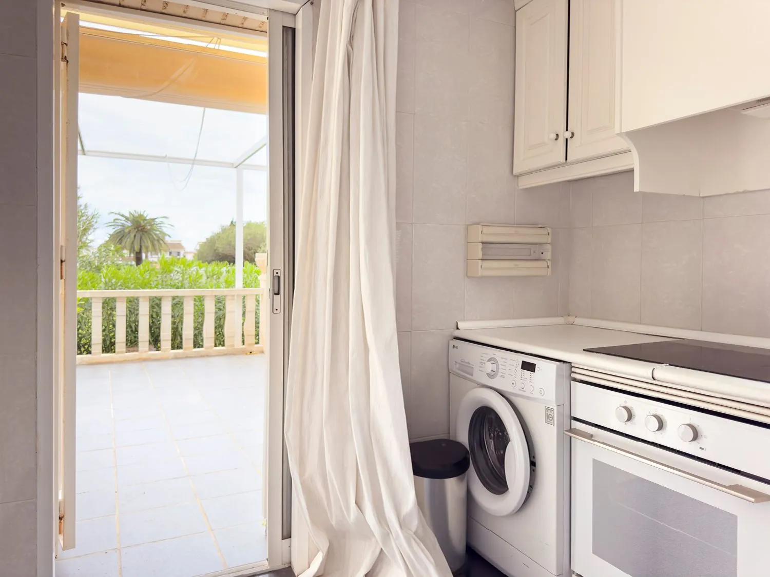 Fantástico chalet unifamiliar con piscina privada y amplias terrazas en Denia