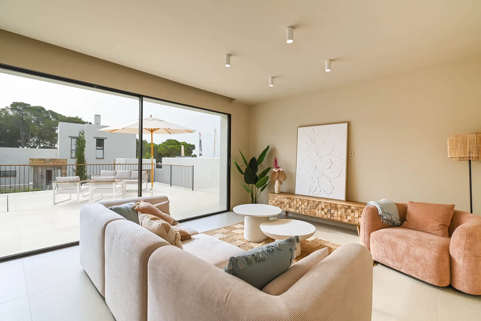 Venta. Chalet/Villa en Moraira