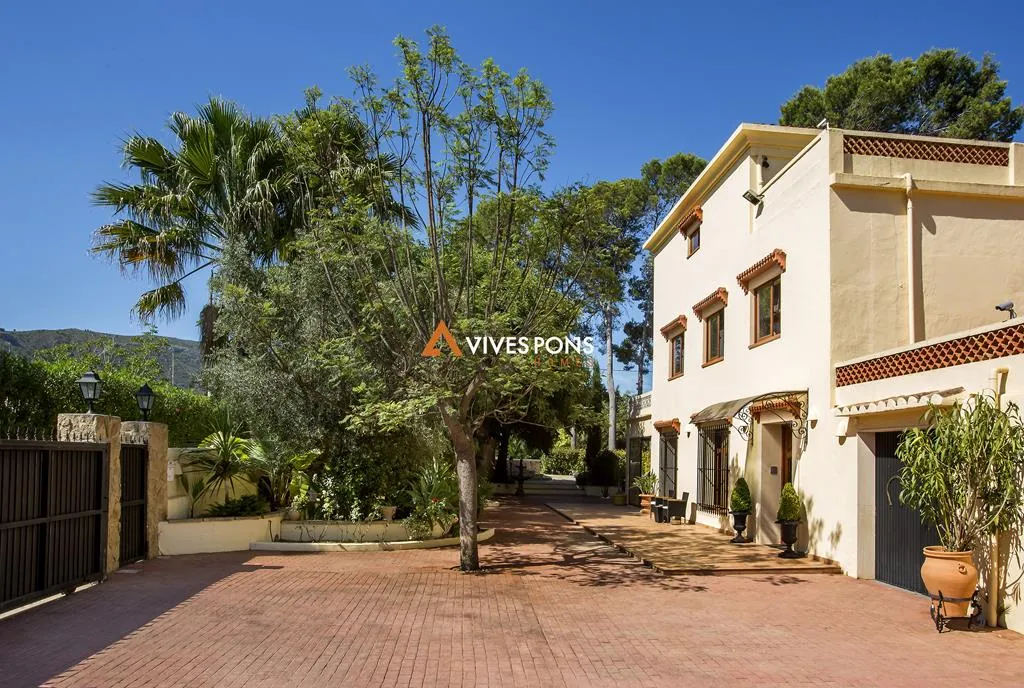Finca renovada con mucho estilo en Pedreguer