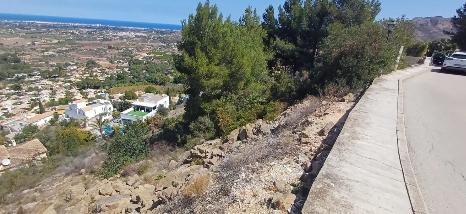Parcela con vistas al mar y al Club de Golf La Sella