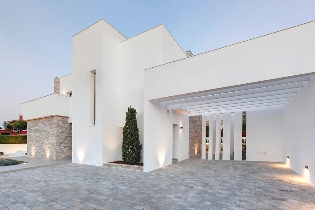 Villa moderna construida por Vives Pons en Dénia