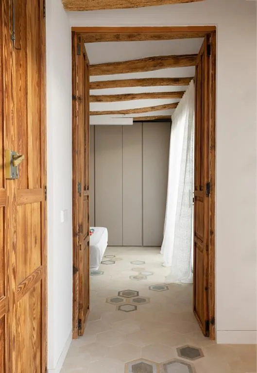 Finca completely renovated by Vives Pons in Xeresa