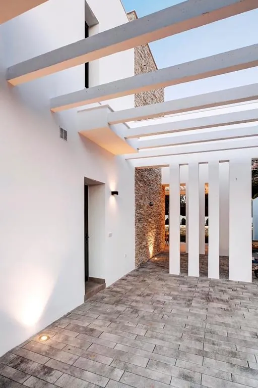 Villa moderna construida por Vives Pons en Dénia