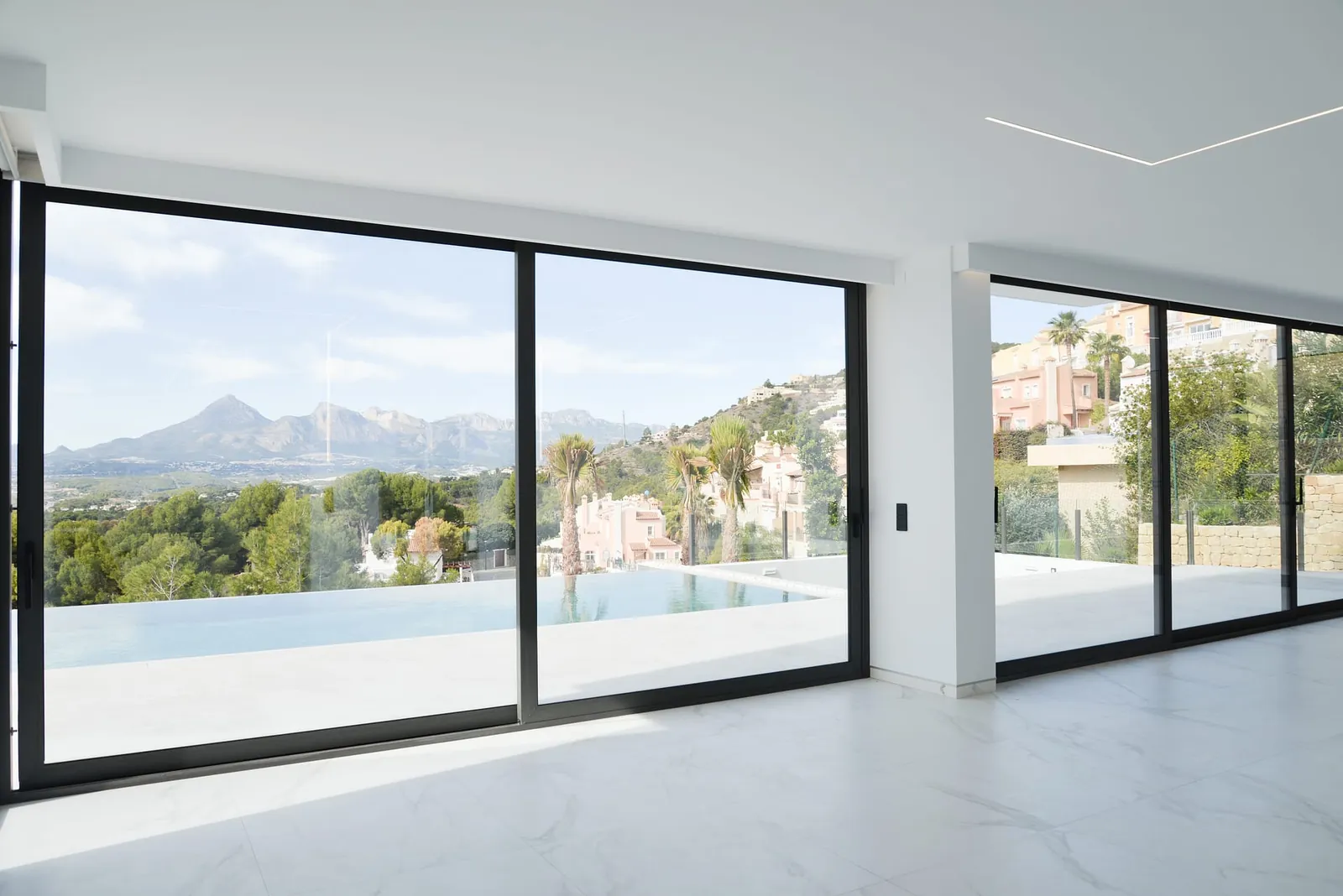 Venta. Chalet/Villa en Altea