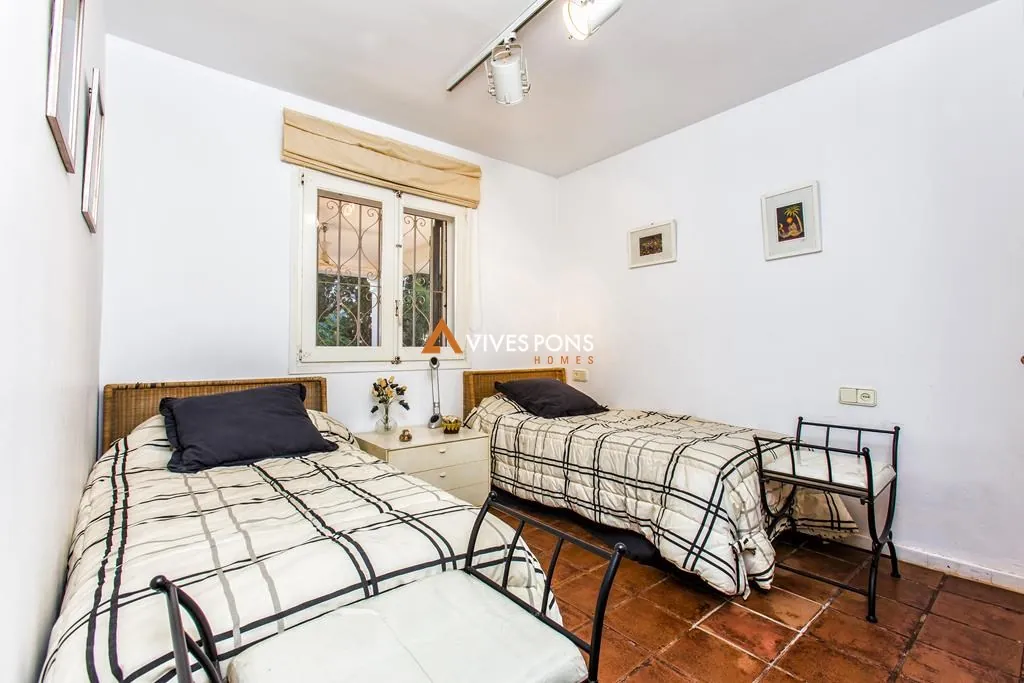 Villa a 1,5 km de Las Rotas, Dénia