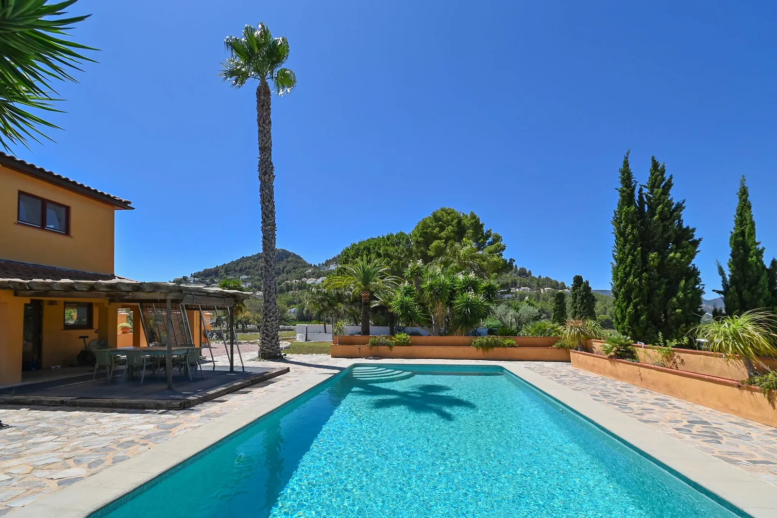 Venta. Chalet/Villa en Pedreguer