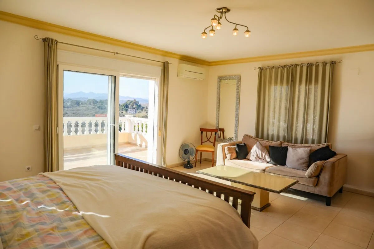 Venta. Chalet/Villa en Jávea